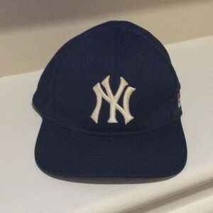 Youth, NY Yankee, ball cap
